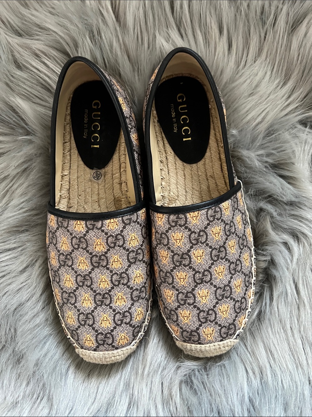EUC Fashion Espadrilles Brown & Gold Bee Slip-On sz 8/39